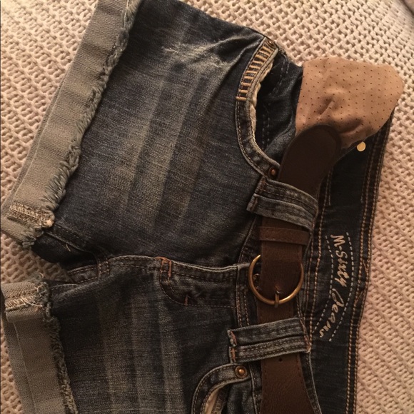 Short - Picture 2 of 4